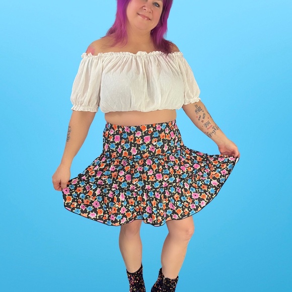 NEW Two-piece outfit off the shoulder top floral high waisted skirt co ords - Picture 2 of 2